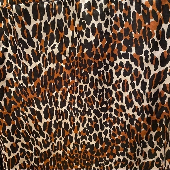 BETSEY JOHNSON Leopard Print 2-Piece Pajama Set Top and Bottom Size Medium - Picture 4 of 11